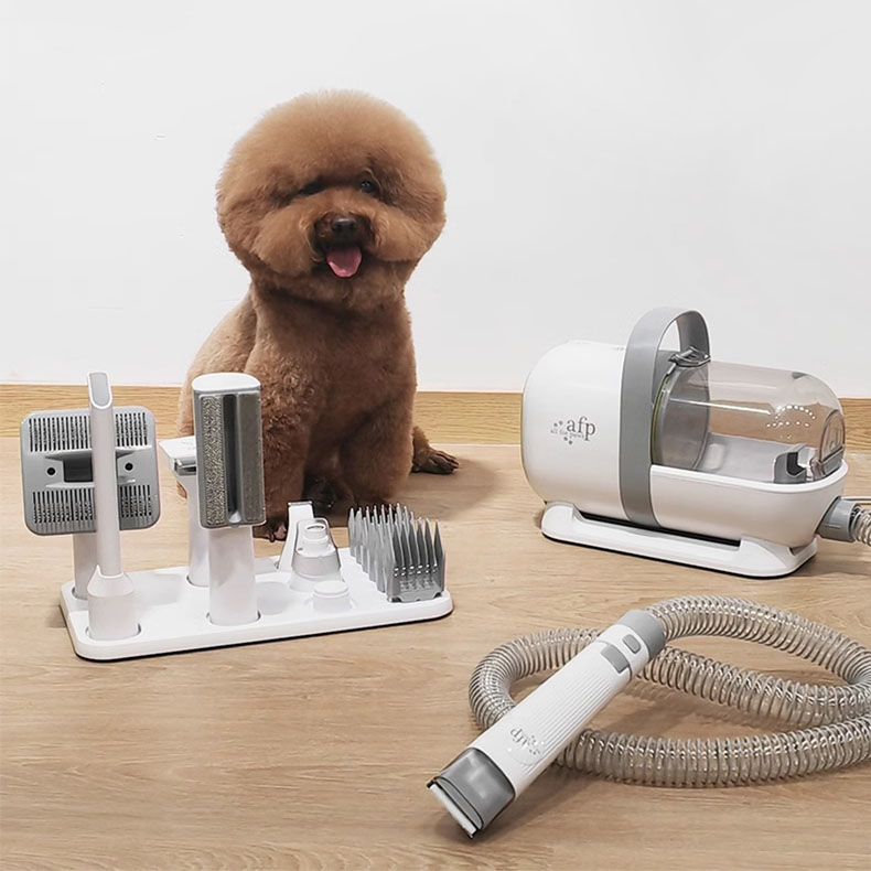 KINYU 7 in 1 Kit Professionale - Dog Grooming Clippers recensione e prezzo